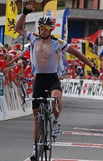 Kim Kirchen gewinnt die sechste Etappe der Tour de Suisse 2008
